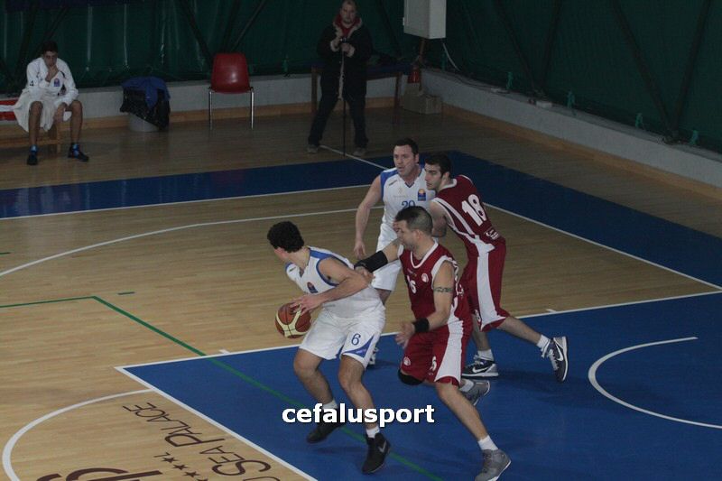 120304 sport 435_tn.jpg